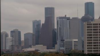 Weather camera view of St Thomas High School.