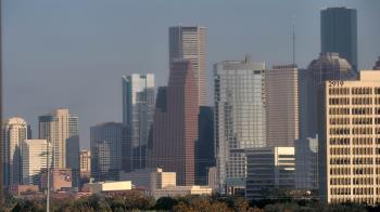 Weather camera view of St Thomas High School.