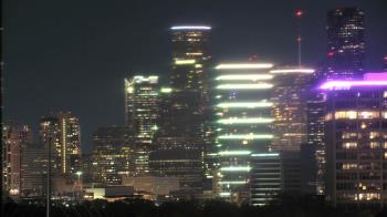 Weather camera view of St Thomas High School.