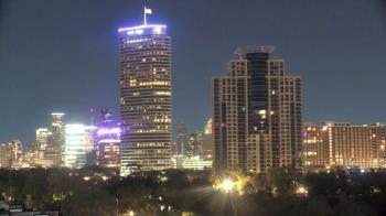 Weather camera view of St Thomas High School.