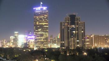 Weather camera view of St Thomas High School.