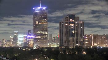 Weather camera view of St Thomas High School.