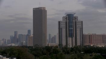 Weather camera view of St Thomas High School.