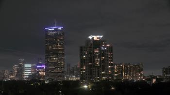 Weather camera view of St Thomas High School.
