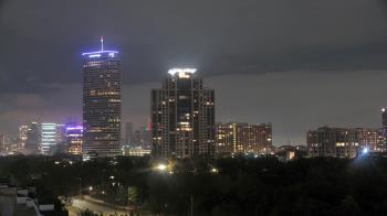 Weather camera view of St Thomas High School.