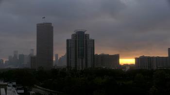 Weather camera view of St Thomas High School.