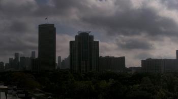 Weather camera view of St Thomas High School.