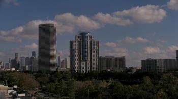 Weather camera view of St Thomas High School.
