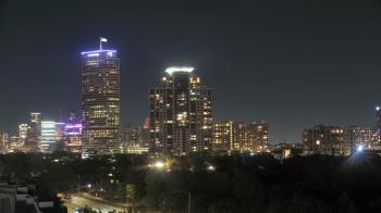 Weather camera view of St Thomas High School.