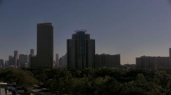 Weather camera view of St Thomas High School.