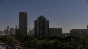 Weather camera view of St Thomas High School.