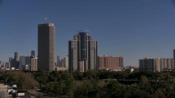 Weather camera view of St Thomas High School.