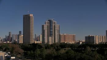 Weather camera view of St Thomas High School.