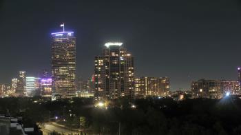 Weather camera view of St Thomas High School.