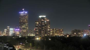 Weather camera view of St Thomas High School.