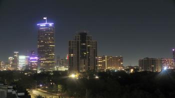 Weather camera view of St Thomas High School.
