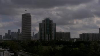 Weather camera view of St Thomas High School.