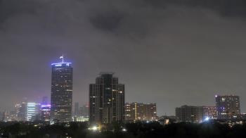 Weather camera view of St Thomas High School.