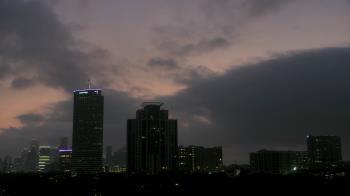 Weather camera view of St Thomas High School.