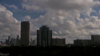 Weather camera view of St Thomas High School.
