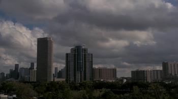 Weather camera view of St Thomas High School.