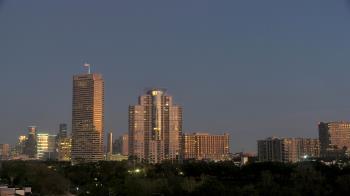 Weather camera view of St Thomas High School.