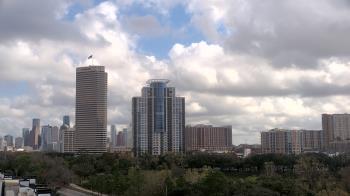 Weather camera view of St Thomas High School.