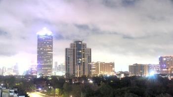 Weather camera view of St Thomas High School.