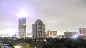 Weather camera view of St Thomas High School.