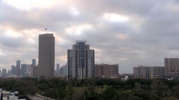 Weather camera view of St Thomas High School.