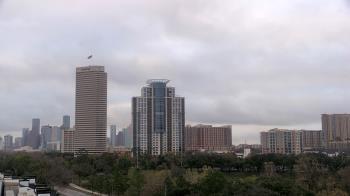Weather camera view of St Thomas High School.