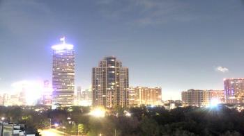 Weather camera view of St Thomas High School.