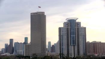 Weather camera view of St Thomas High School.