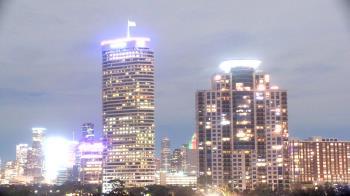 Weather camera view of St Thomas High School.