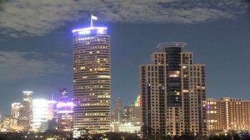 Weather camera view of St Thomas High School.