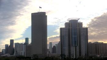 Weather camera view of St Thomas High School.