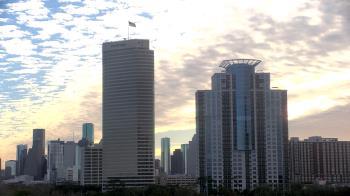 Weather camera view of St Thomas High School.