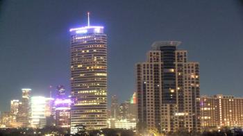 Weather camera view of St Thomas High School.