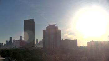 Weather camera view of St Thomas High School.