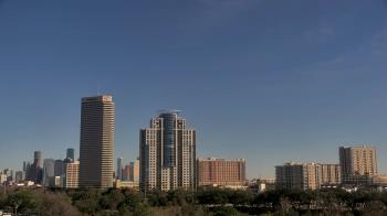Weather camera view of St Thomas High School.