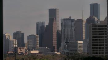Weather camera view of St Thomas High School.