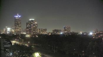 Weather camera view of St Thomas High School.