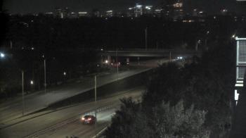 Weather camera view of St Thomas High School.