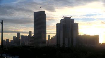 Weather camera view of St Thomas High School.