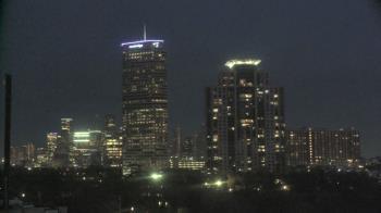 Weather camera view of St Thomas High School.