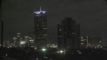 Weather camera view of St Thomas High School.