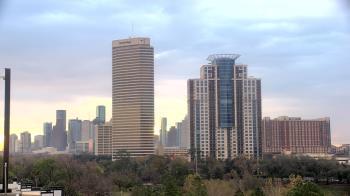 Weather camera view of St Thomas High School.