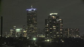 Weather camera view of St Thomas High School.