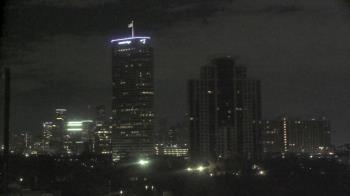 Weather camera view of St Thomas High School.