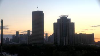 Weather camera view of St Thomas High School.